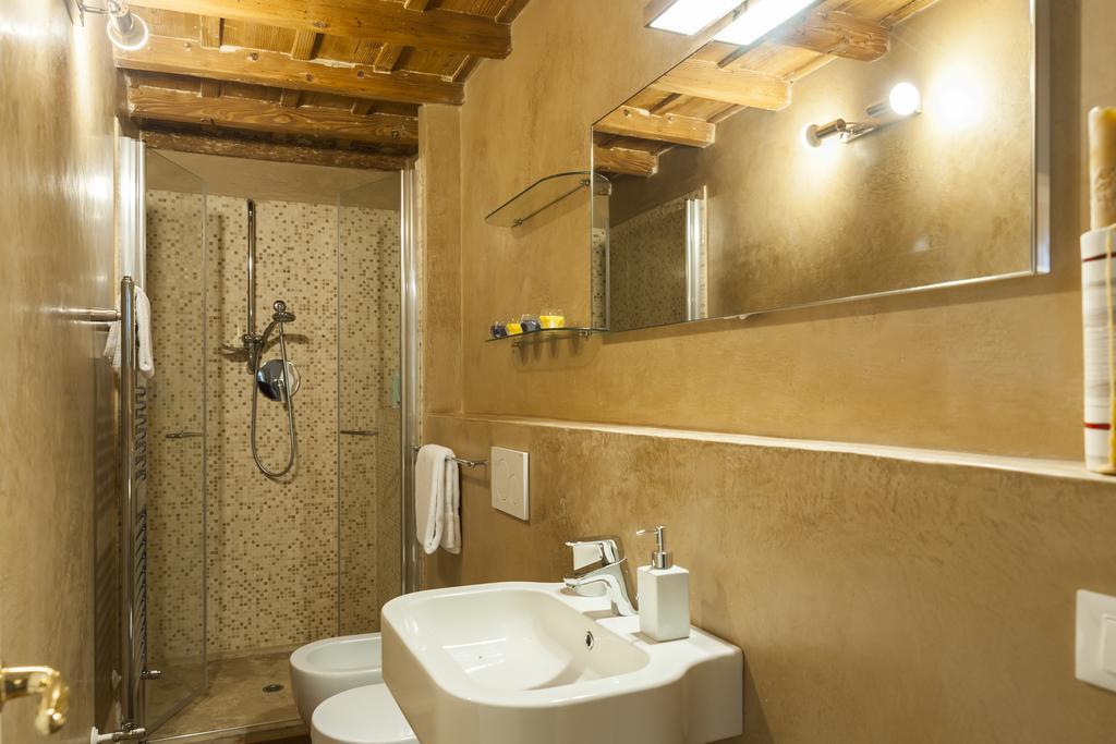 Ferienwohnung Poet'S Santo Spirito Apt. Florenz Exterior foto